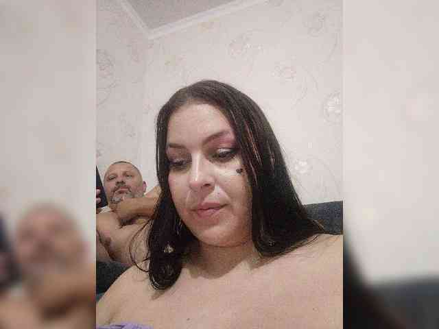 Cleopatra1990 webcam