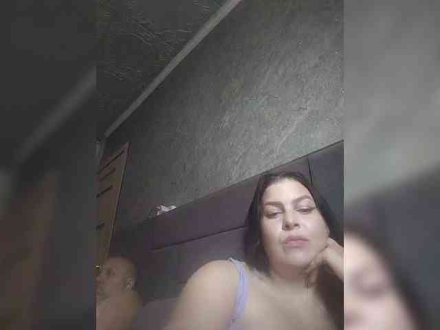 Cleopatra1990 webcam