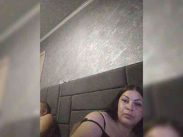 Cleopatra1990 webcam