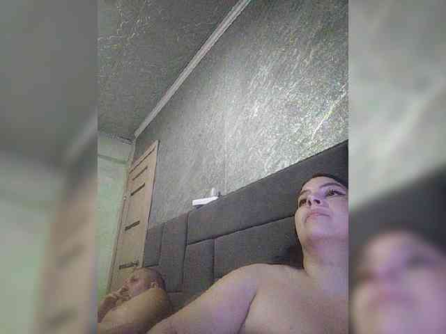 Cleopatra1990 webcam