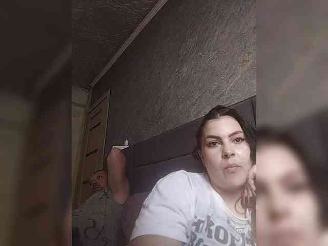 Cleopatra1990 webcam