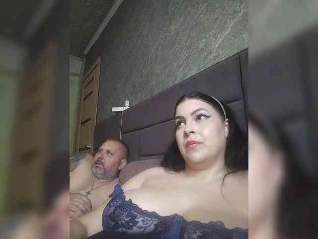 Cleopatra1990 webcam