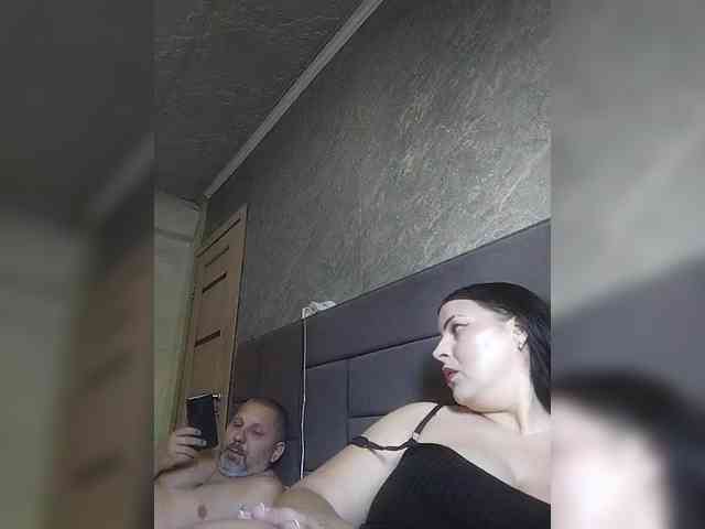 Cleopatra1990 webcam
