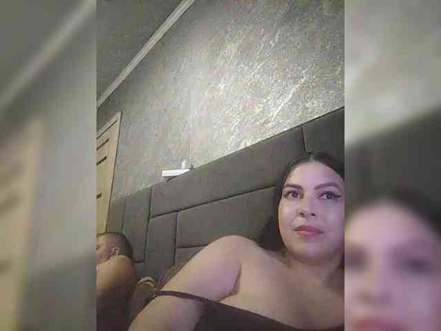 Cleopatra1990 webcam