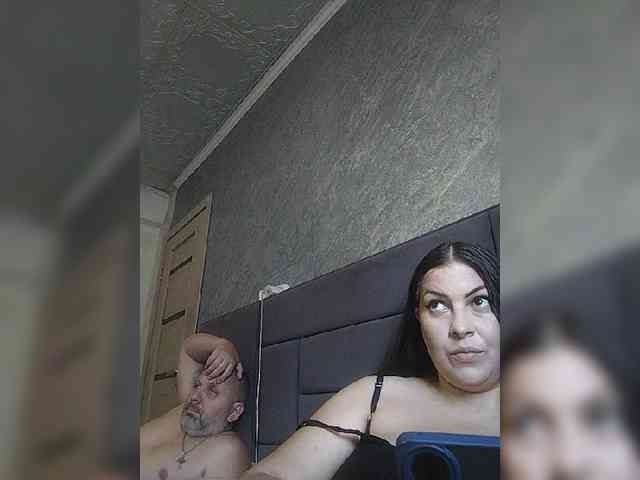 Cleopatra1990 webcam