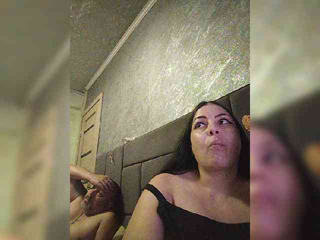 Cleopatra1990 webcam