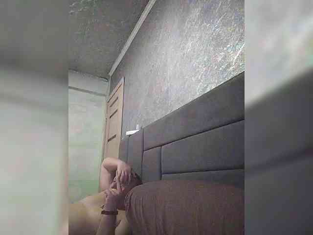 Cleopatra1990 webcam