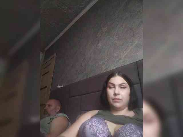 Cleopatra1990 webcam