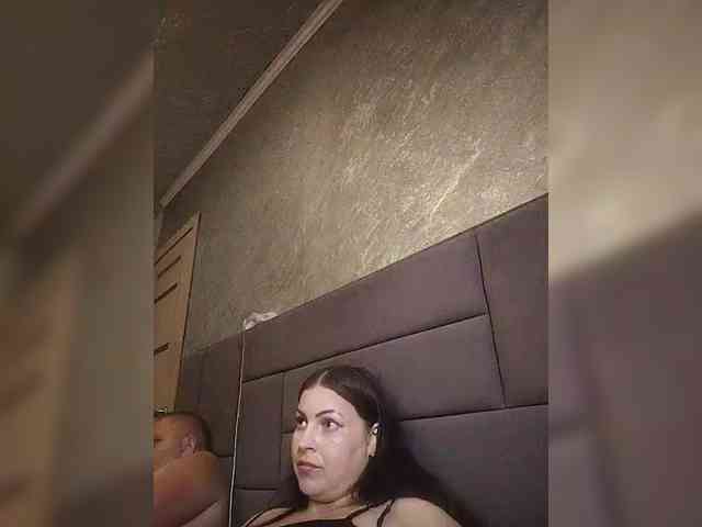 Cleopatra1990 webcam