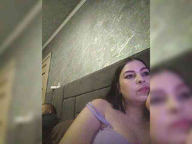 Cleopatra1990 webcam