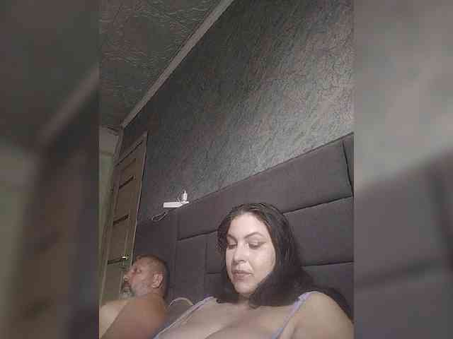 Cleopatra1990 webcam