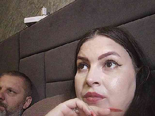 Cleopatra1990 webcam