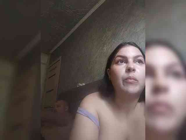 Cleopatra1990 webcam