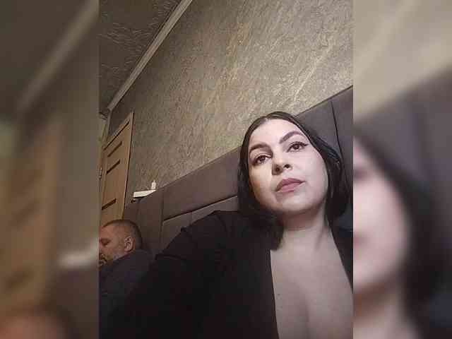 Cleopatra1990 webcam