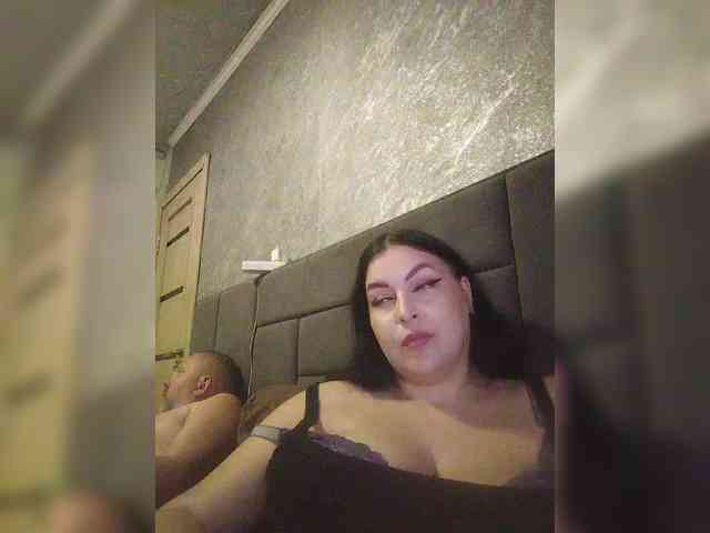 Cleopatra1990 webcam