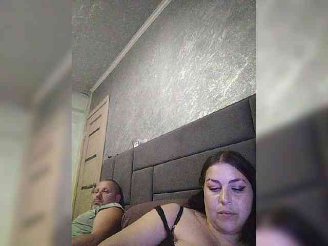 Cleopatra1990 webcam