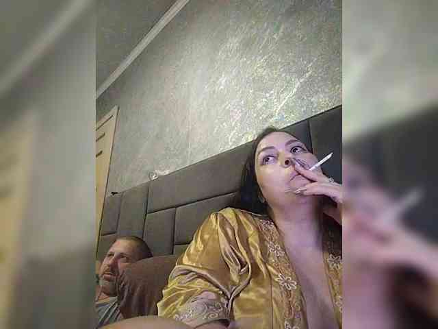 Cleopatra1990 webcam