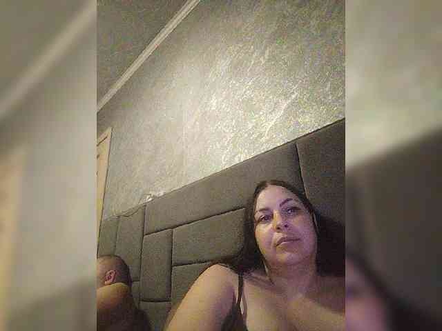 Cleopatra1990 webcam