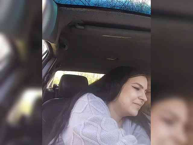 Cleopatra1990 webcam