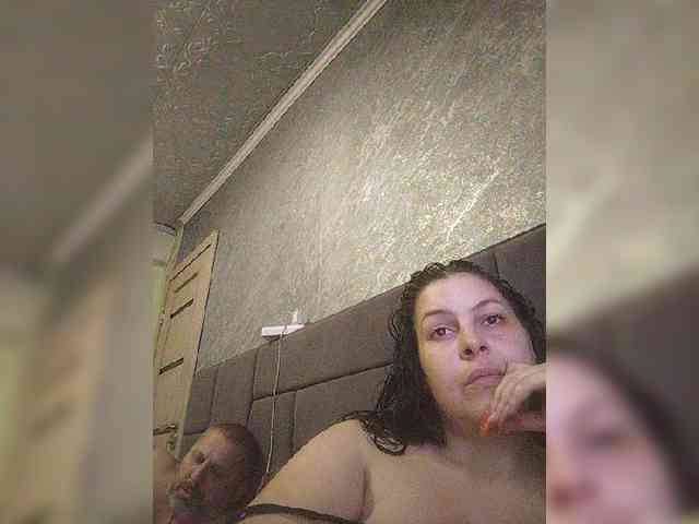 Cleopatra1990 webcam