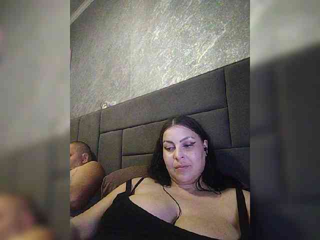 Cleopatra1990 webcam