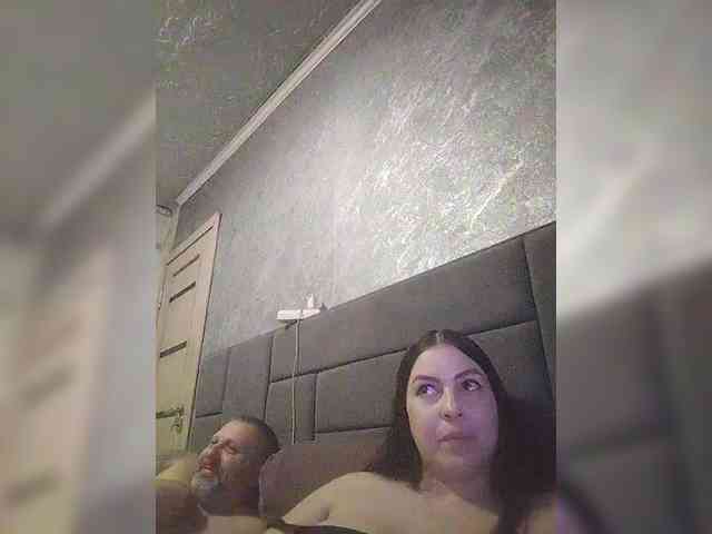 Cleopatra1990 webcam