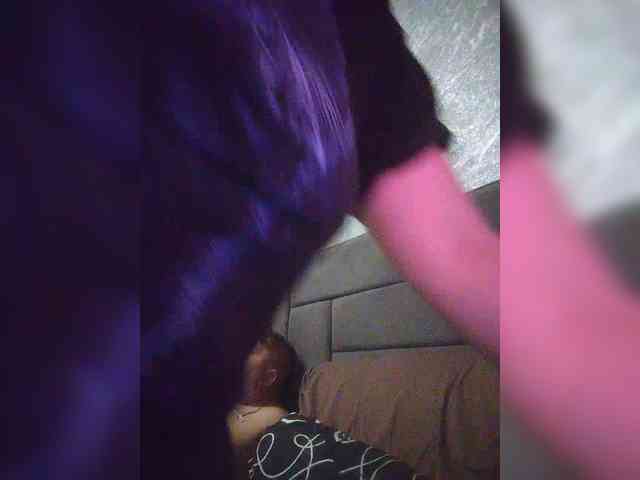 Cleopatra1990 webcam