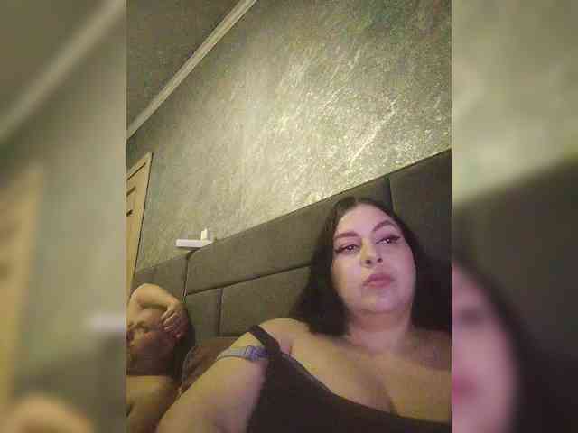 Cleopatra1990 webcam