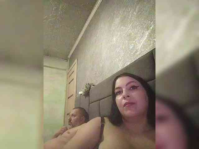 Cleopatra1990 webcam