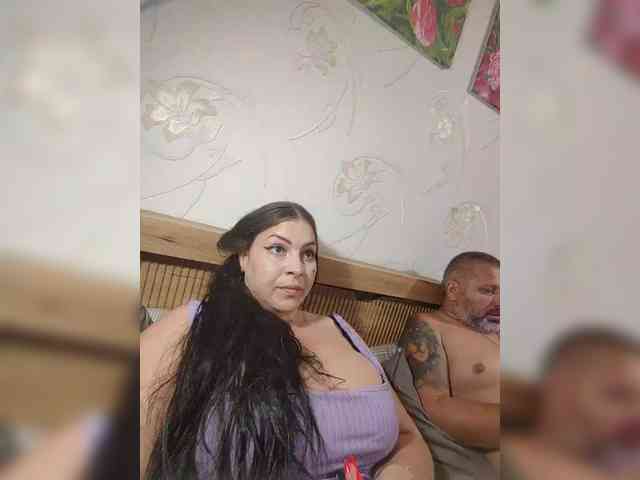 Cleopatra1990 webcam