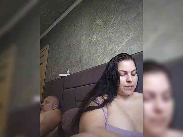 Cleopatra1990 webcam