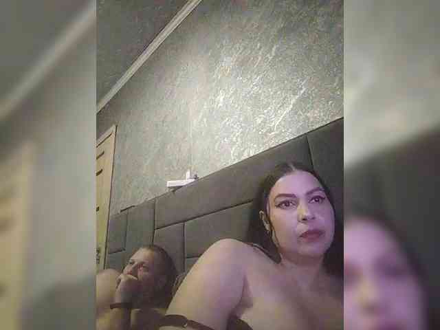 Cleopatra1990 webcam