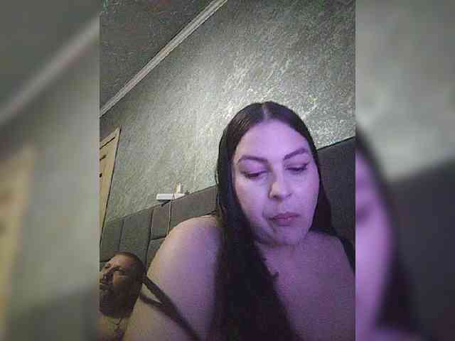 Cleopatra1990 webcam