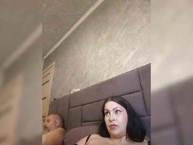 Cleopatra1990 webcam