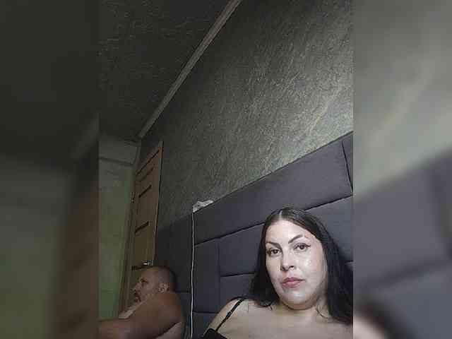 Cleopatra1990 webcam