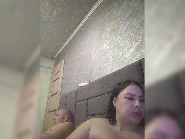 Cleopatra1990 webcam