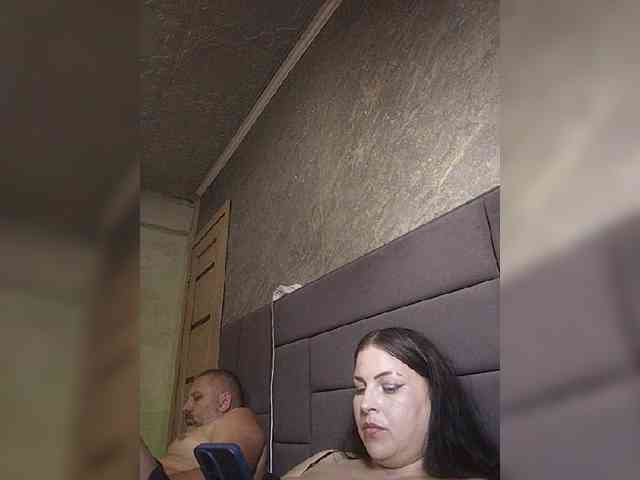 Cleopatra1990 webcam