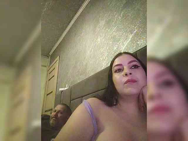 Cleopatra1990 webcam