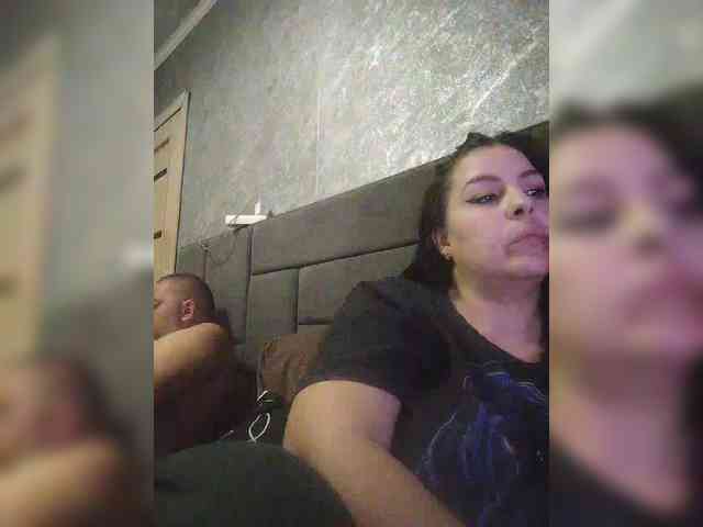 Cleopatra1990 webcam