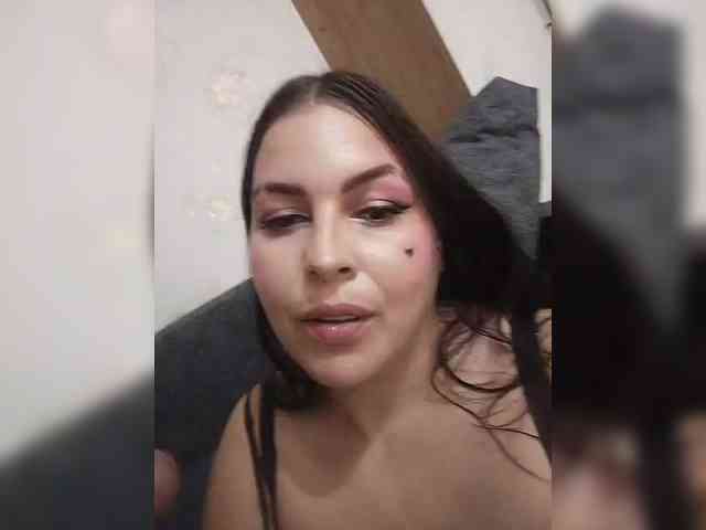 Model: Cleopatra1990