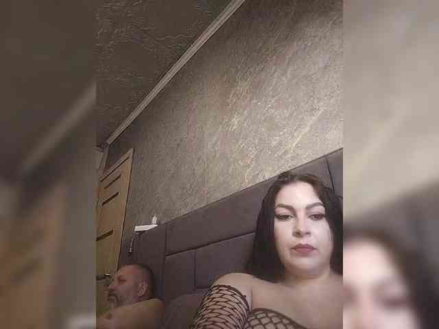 Cleopatra1990 webcam