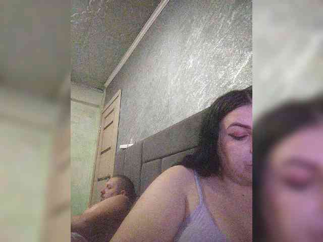 Cleopatra1990 webcam