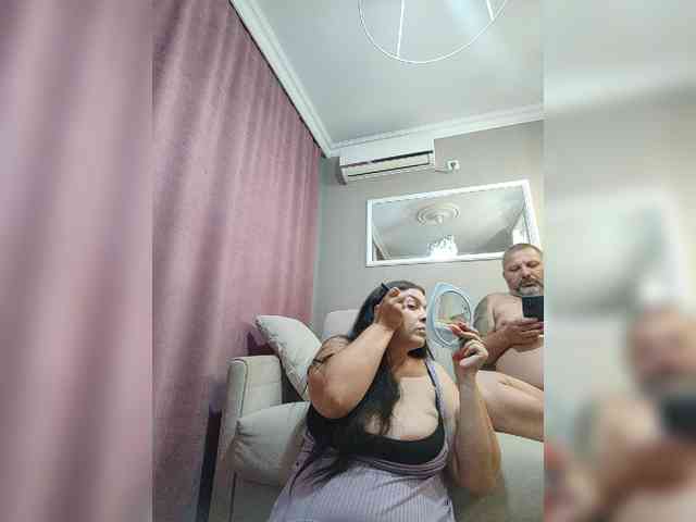 Cleopatra1990 webcam