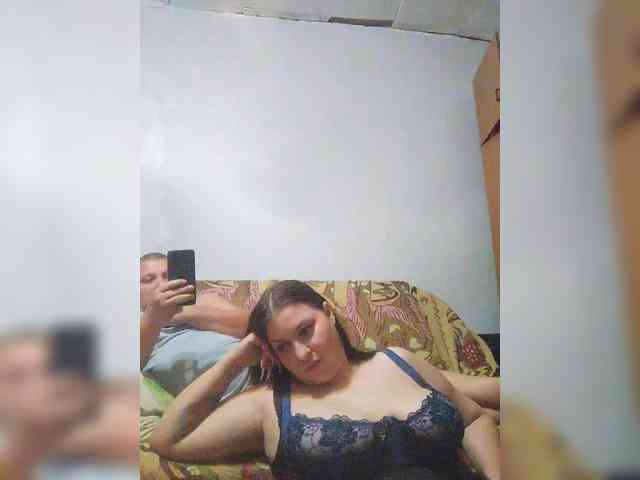 Cleopatra1990 webcam