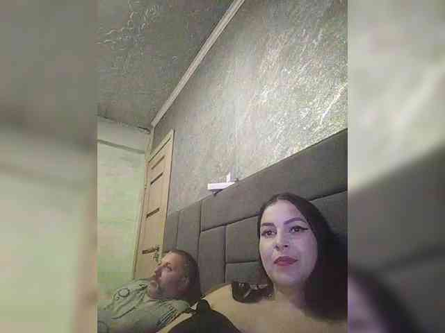 Cleopatra1990 webcam
