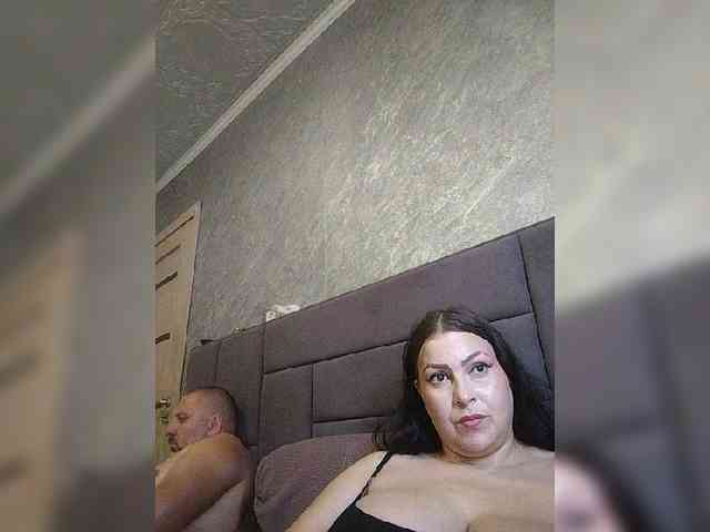 Cleopatra1990 webcam