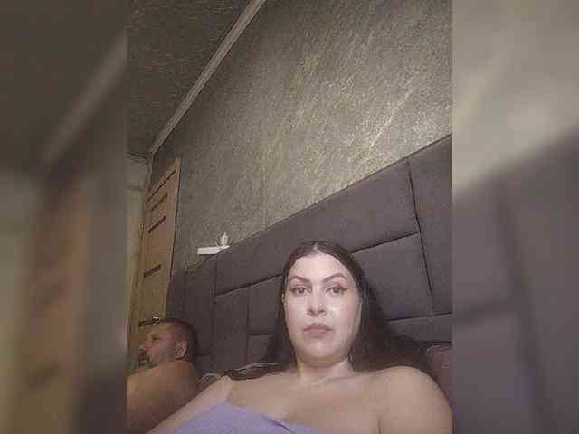 Cleopatra1990 webcam