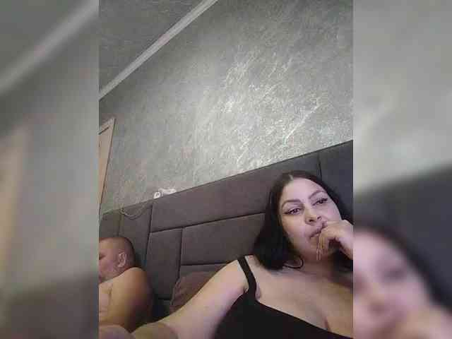 Cleopatra1990 webcam