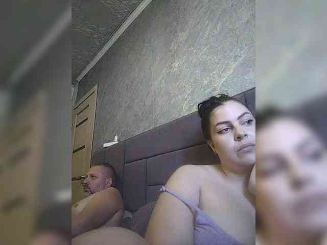 Cleopatra1990 webcam