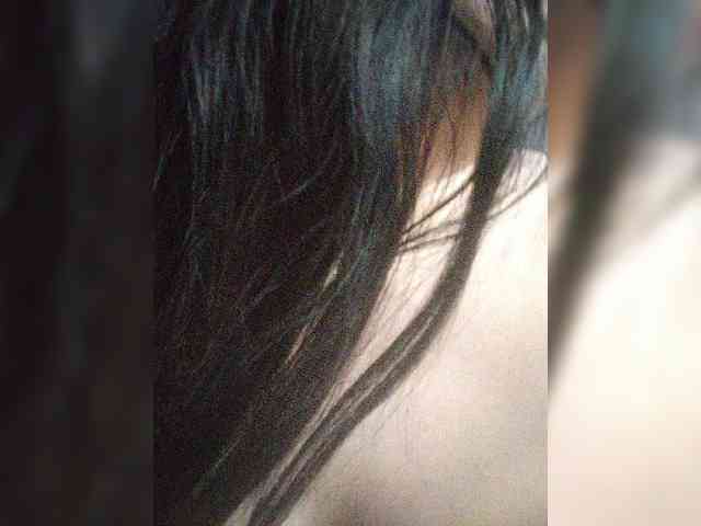 Cleopatra1990 webcam